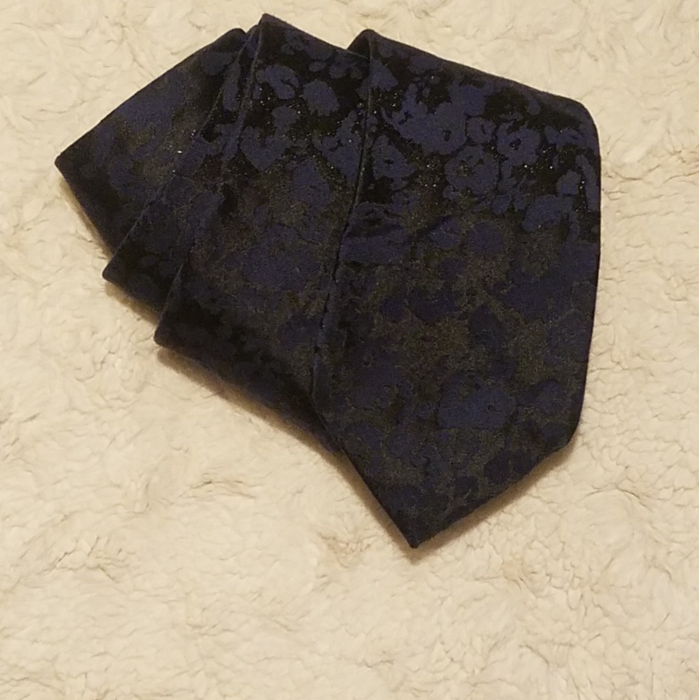 Apt. 9 Faron Abstract Navy/Black Tie